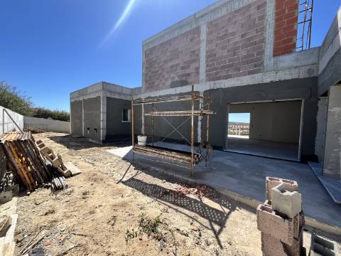 Moradia T4 NOVA - Ventosa