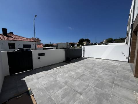 Moradia T4 NOVA - Silveira