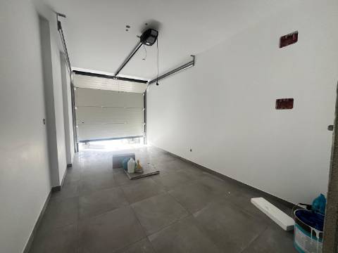 Moradia T4 NOVA - Silveira