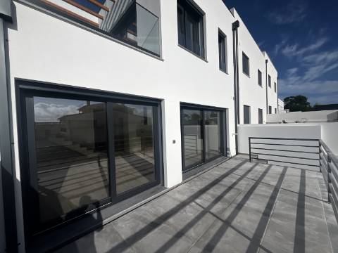 Moradia T4 NOVA - Silveira