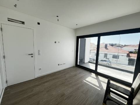 Moradia T4 NOVA - Silveira