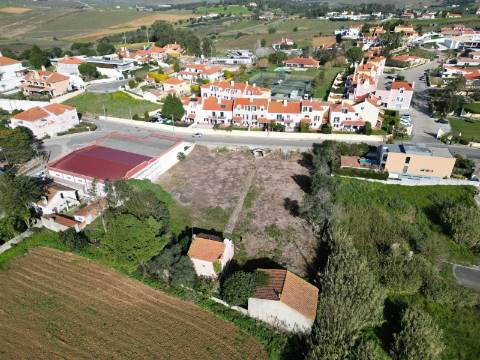 Terreno no Turcifal, projeto aprovado para 6 moradias