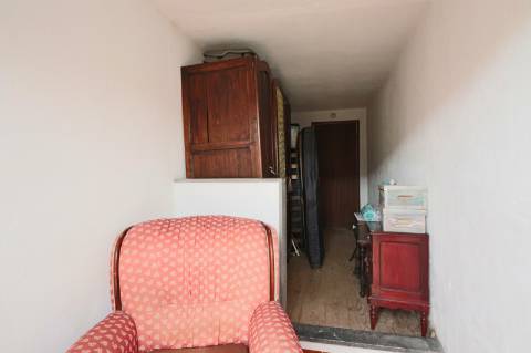 Moradia T4 com jardim - Barril