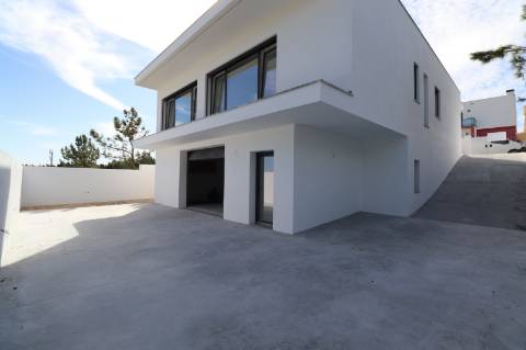 Moradia T3 NOVA - Ramalhal