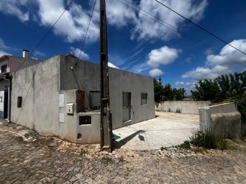 Moradia T1 - Freiria