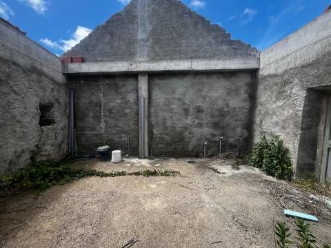 Moradia T1 - Freiria