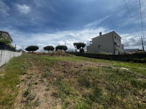 Lote de 780m2 - Ventosa