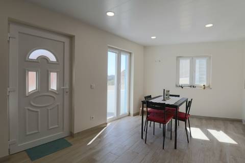 Moradia T3 RENOVADA - Ventosa