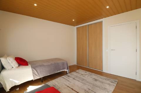 Moradia T3 RENOVADA - Ventosa