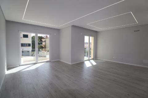 Moradia T3 NOVA - Ericeira