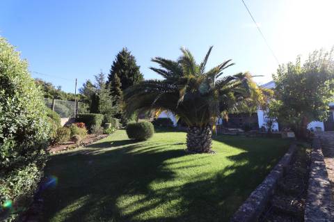 Moradia T4+1 - Carnota