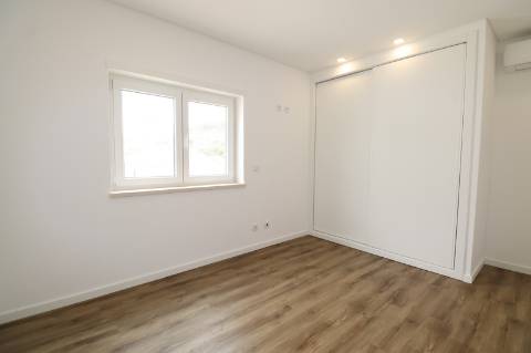 Moradia Bi-Familiar - Ribamar