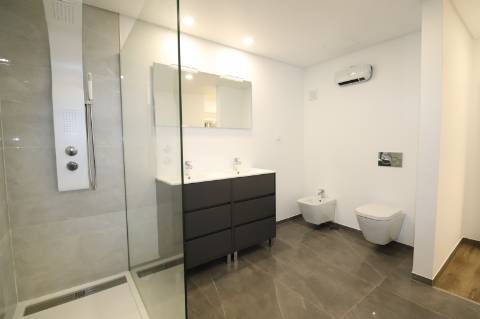 Moradia Bi-Familiar - Ribamar