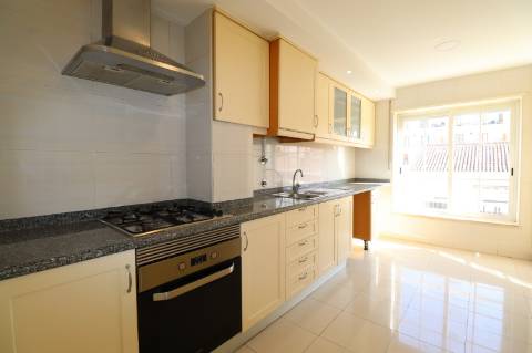 Apartamento T2+1 - Torres Vedras