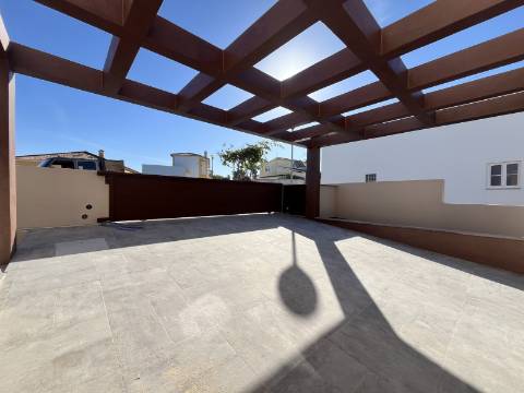 Moradia T3 Santa Cruz