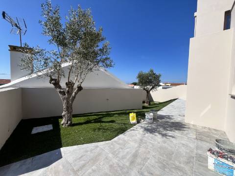 Moradia T3 Santa Cruz