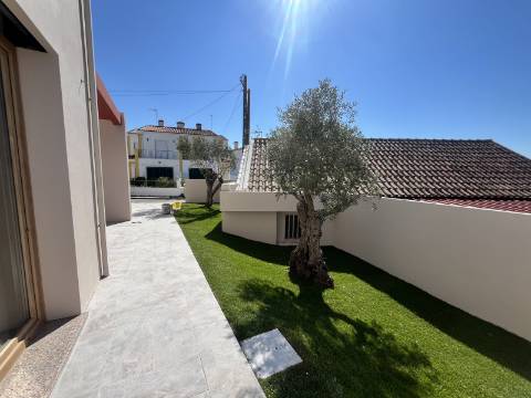 Moradia T3 Santa Cruz