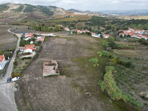 Terreno Urbano - Dois Portos e Runa