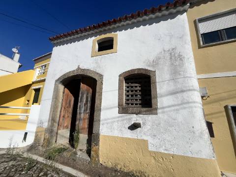 Moradia T2 - Maxial e Monte Redondo