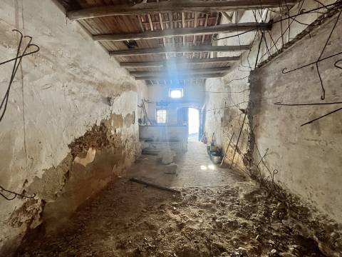 Moradia T2 - Maxial e Monte Redondo