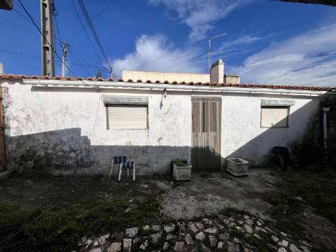 Moradia T3 - Ventosa