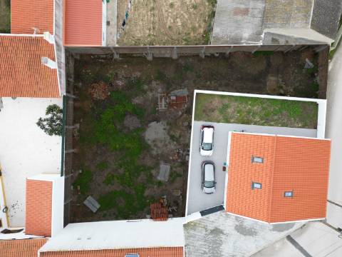 Moradia T4 NOVA - Praia Sta.Rita