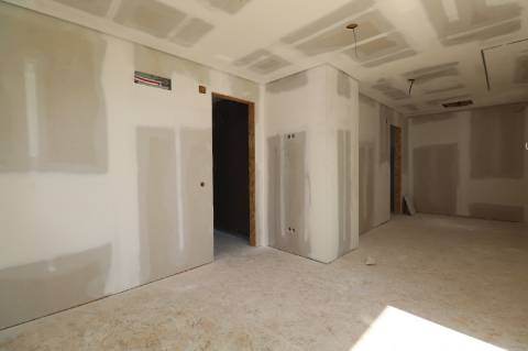 Moradia T3+1 - Santa Bárbara