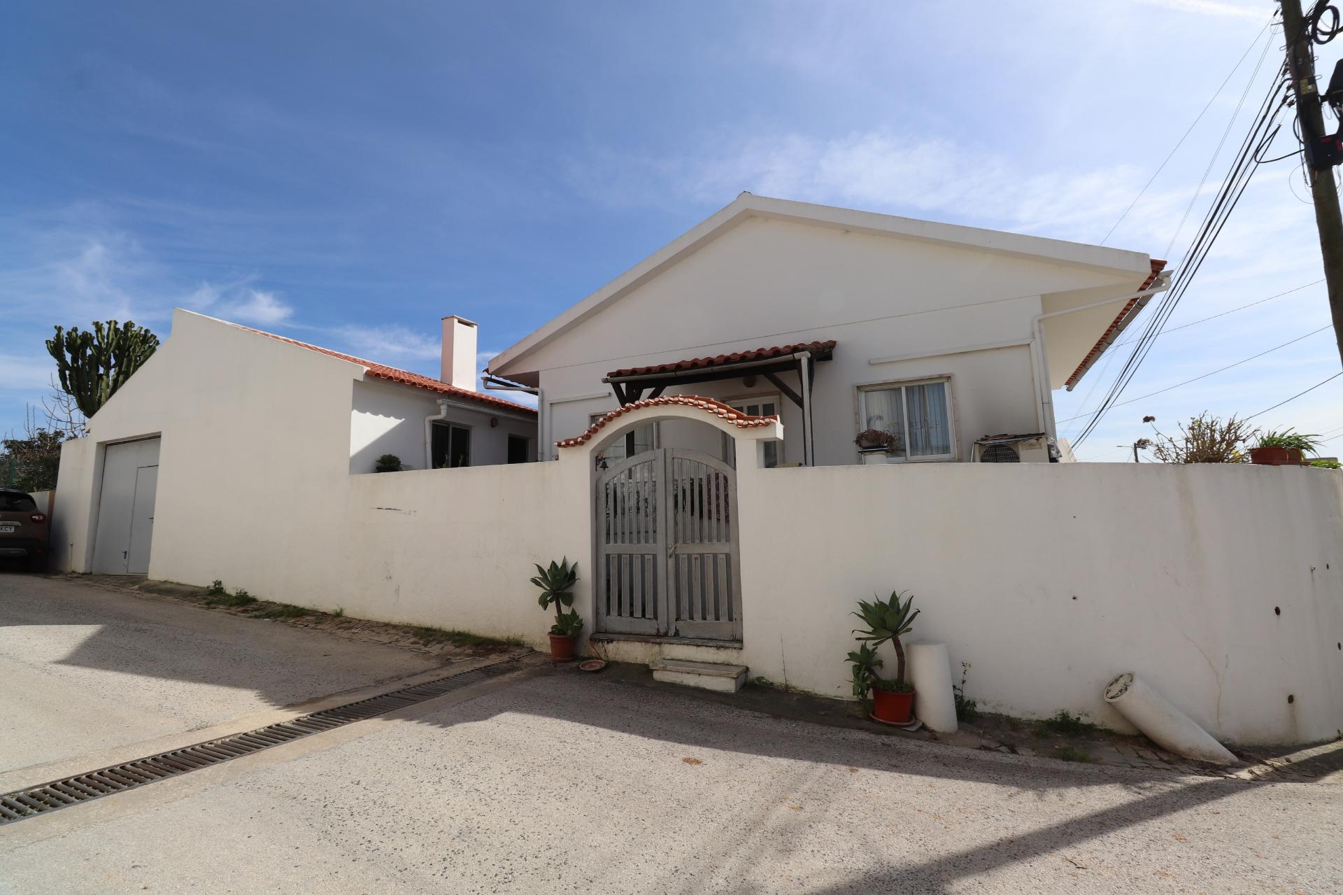 Moradia T4 - Ventosa