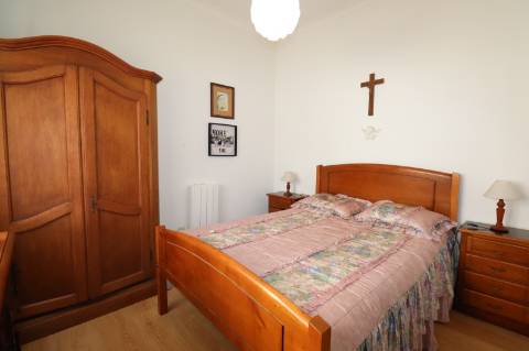 Moradia T4 - Ventosa