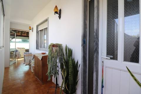 Moradia T4 - Ventosa