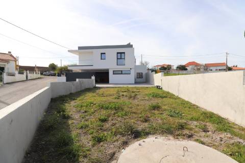 Moradia T4 NOVA - Silveira