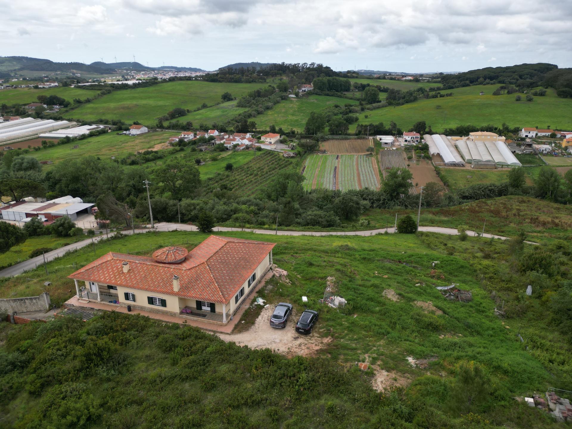 Moradia T4 + 6320m2 - Vila Franca do Rosário