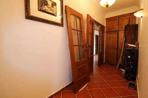 Moradia T4 + 6320m2 - Vila Franca do Rosário