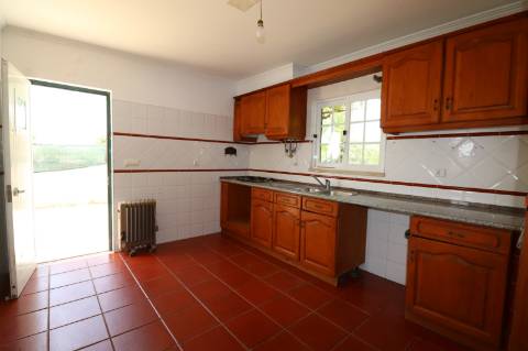 Moradia T2 - São Pedro da Cadeira