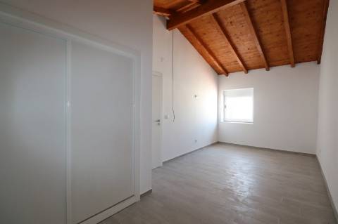 Moradia T2 RENOVADA - Ventosa