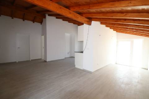 Moradia T2 RENOVADA - Ventosa