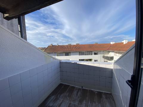 APARTAMENTO T1 REMODELADO - ALBERGARIA-A-VELHA, AVEIRO