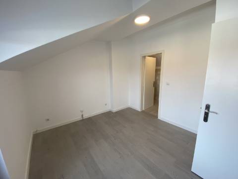 APARTAMENTO T1 REMODELADO - ALBERGARIA-A-VELHA, AVEIRO