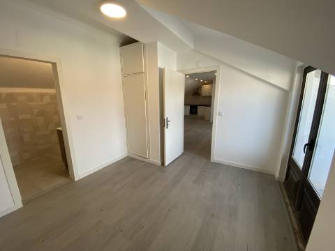 APARTAMENTO T1 REMODELADO - ALBERGARIA-A-VELHA, AVEIRO