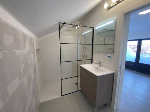 APARTAMENTO T1 REMODELADO - ALBERGARIA-A-VELHA, AVEIRO