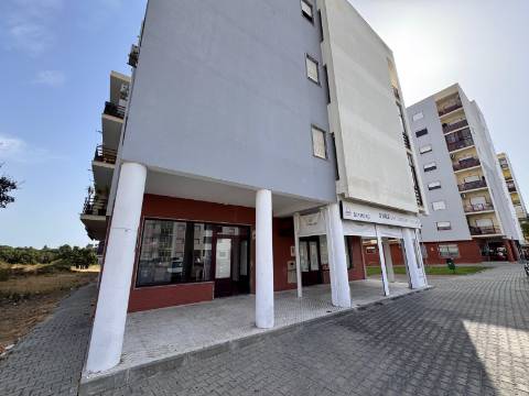 Loja para Arrendamento- Setúbal