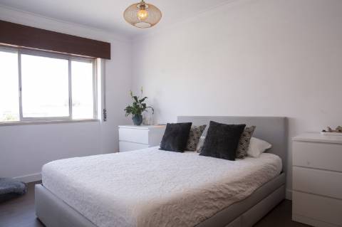 Apartamento T4 - Setúbal