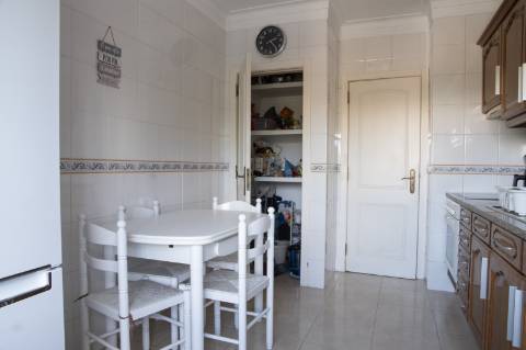 Apartamento T3 - Setúbal