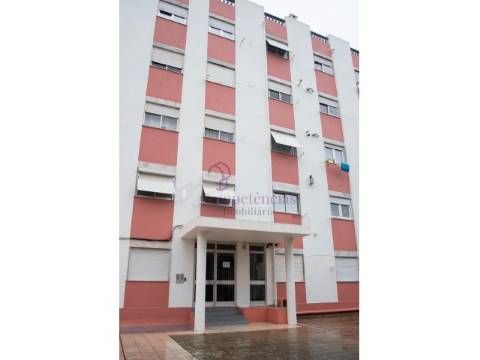 Apartamento T2 - Setúbal