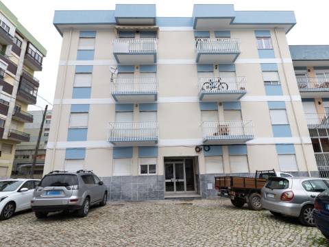 Apartamento T3 em Setúbal