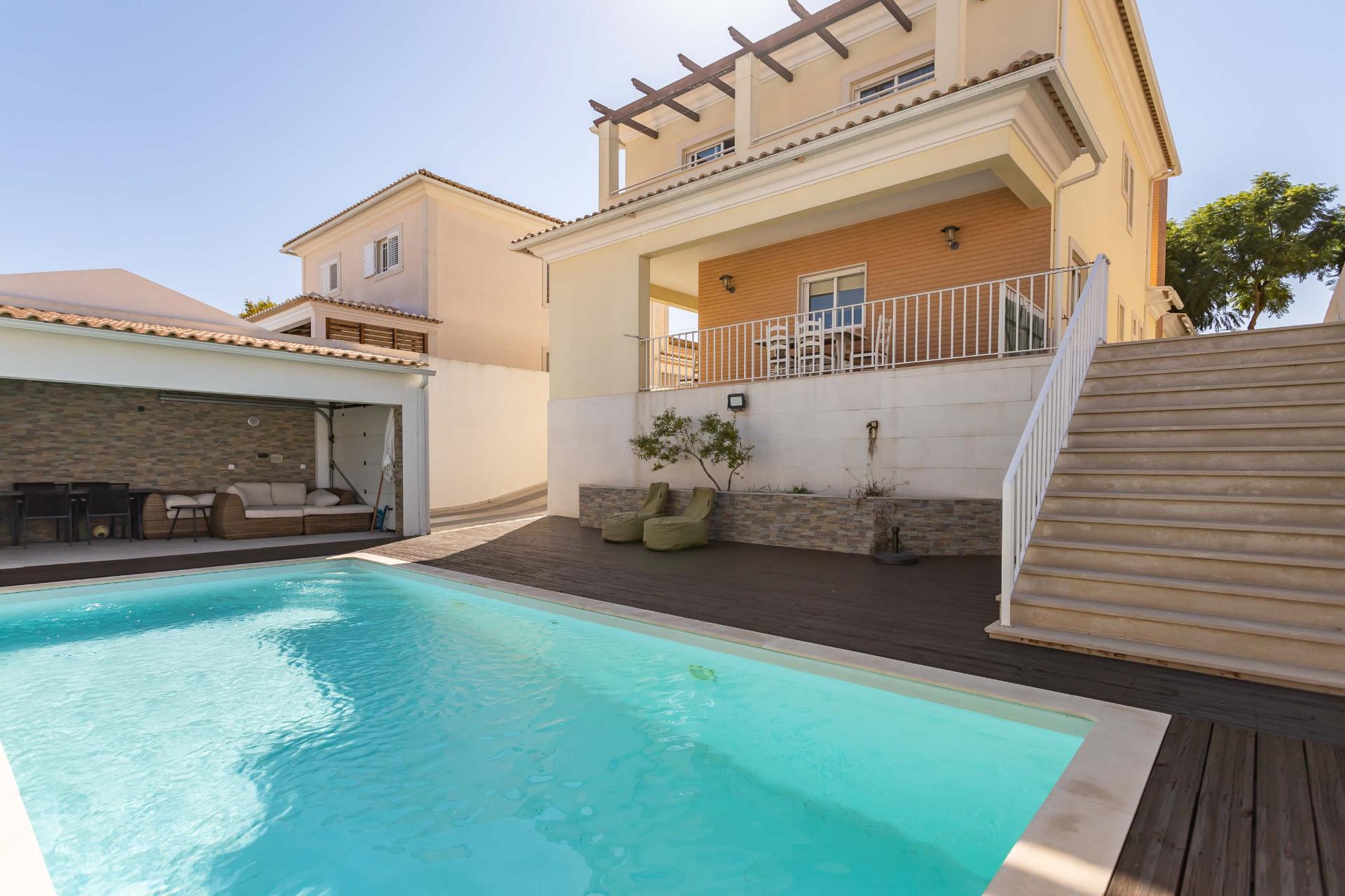 Moradia T4 - Arrendamento Curta Duração