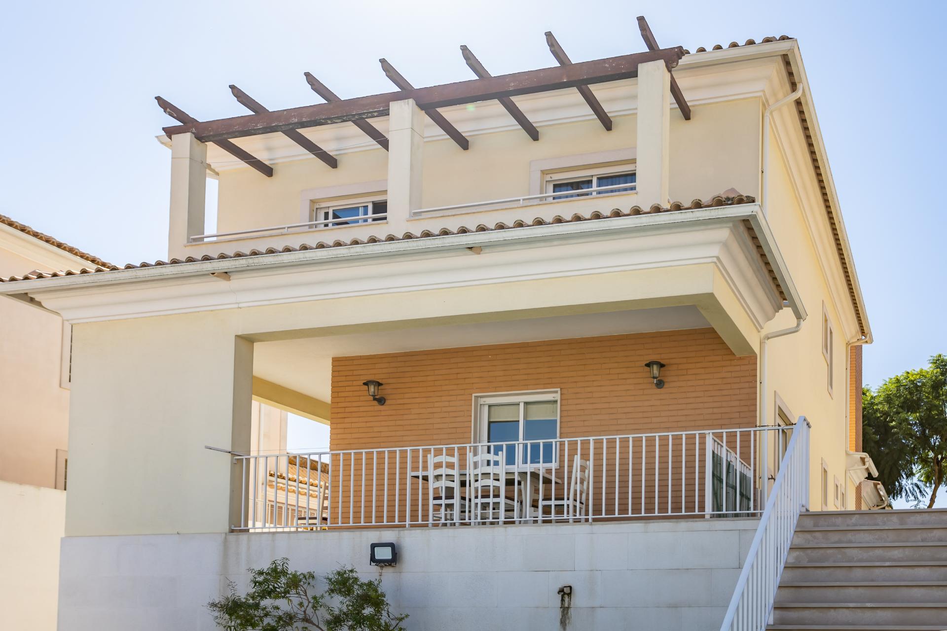 Moradia T4 - Arrendamento Curta Duração