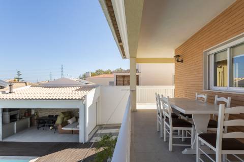 Moradia T4 - Arrendamento Curta Duração