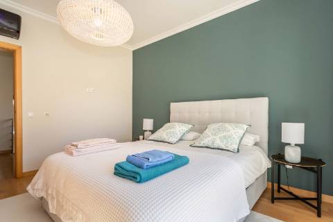 Moradia T4 - Arrendamento Curta Duração