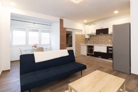 Apartamento T3 na Av. Infante D. Henrique, 30, São Sebastião, Setúbal